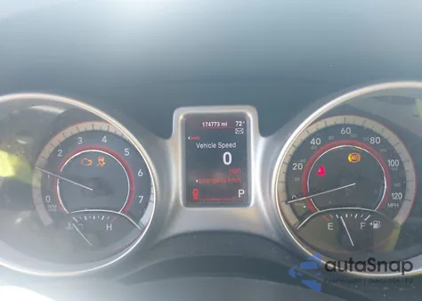 2013 Dodge Journey Sxt z USA, uszkodzony, nr VIN 3C4PDCBG6DT679246